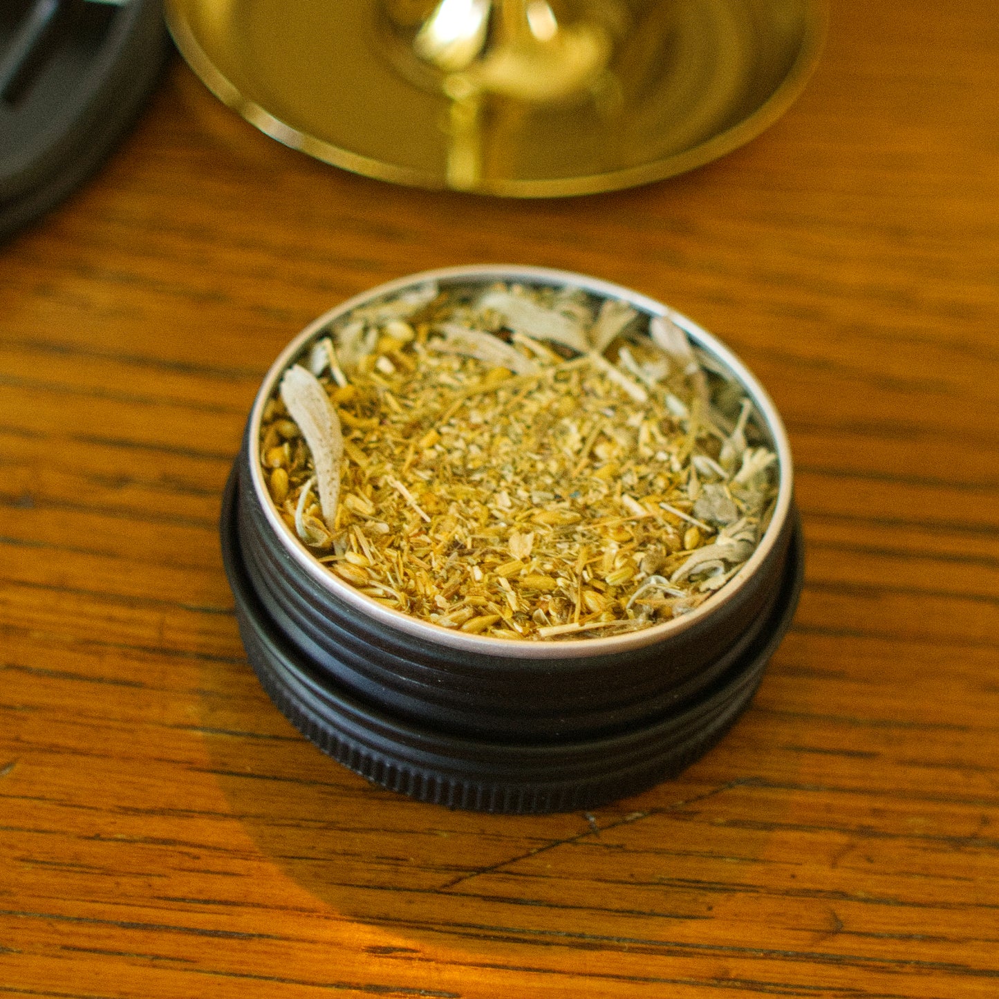Old Forest - Loose Incense (Mugwort, Sage, Yarrow & Pine Resin)