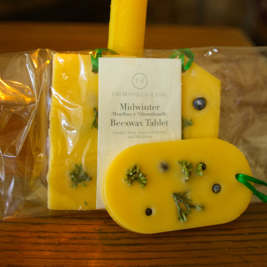 Midwinter — Scented Beeswax Tablet (Mistletoe, Garden Mint & Lemon Verbena) Set of 2